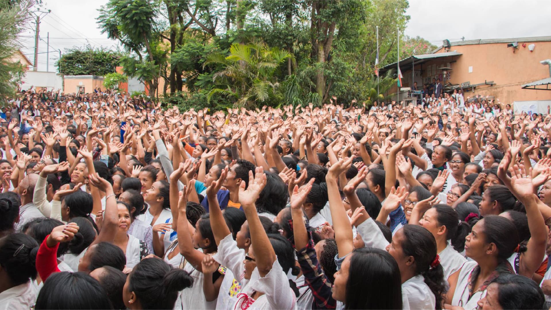 Qui sommes-nous - Akanjo