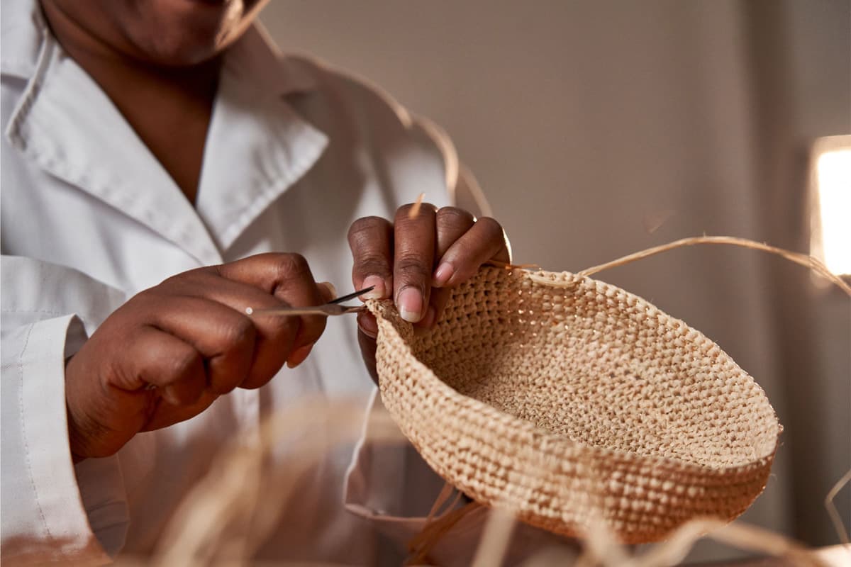 Raphia Akanjo - Voir la vidéo